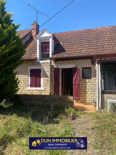 A SAISIR, ANNOIX, Maison avec garage et jardin