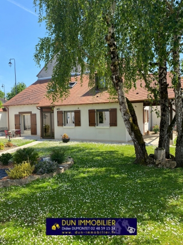 EXCLUSIF, DUN SUR AURON, Maison avec garage, dépendances...