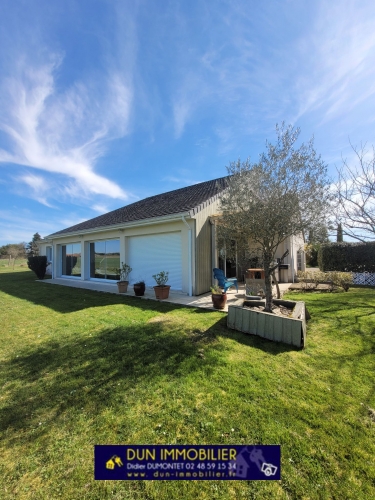 EXCLUSIF, SAINT-DOULCHARD, Maison avec piscine intérieure