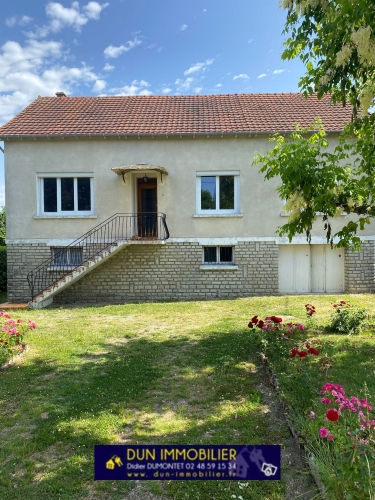 EXCLUSIF, BLET, Maison avec garage et jardin