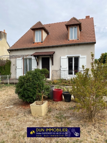 EXCLUSIF, JUSSY-CHAMPAGNE, Maison avec garage et jardin