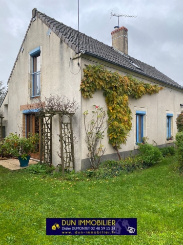 A SAISIR, ANNOIX, Maison avec garage, jardin et prairie